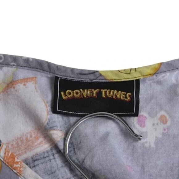 Looney Tunes Tweedy Bird Scrub Top Time For  Tea Teacup Gray Large - Picture 7 of 10
